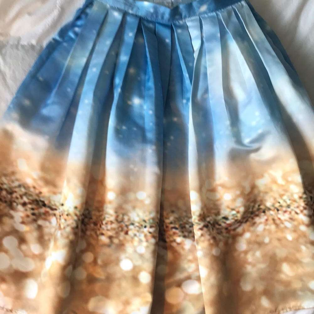 Full sky/sea picture print Chicwish british company skirt EUC